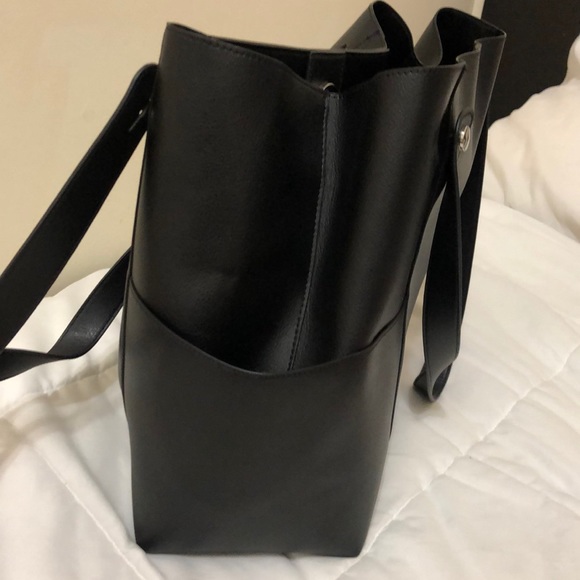 NY&CO Bag - Picture 3 of 3